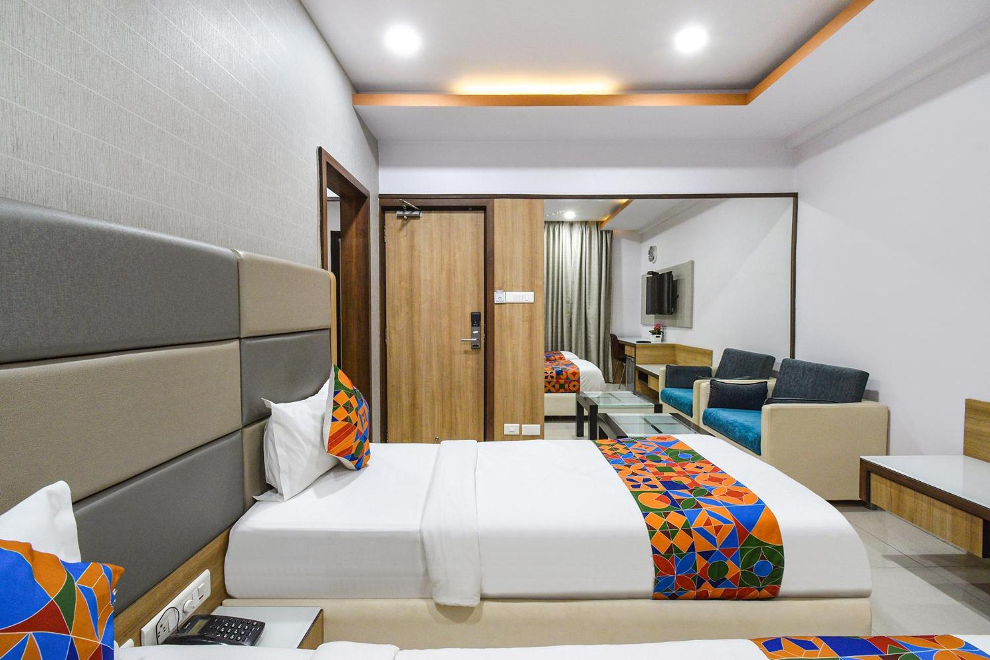 Fabhotel Aditya Homes - Nr Isb, Gachibowli Hyderabad Exterior foto